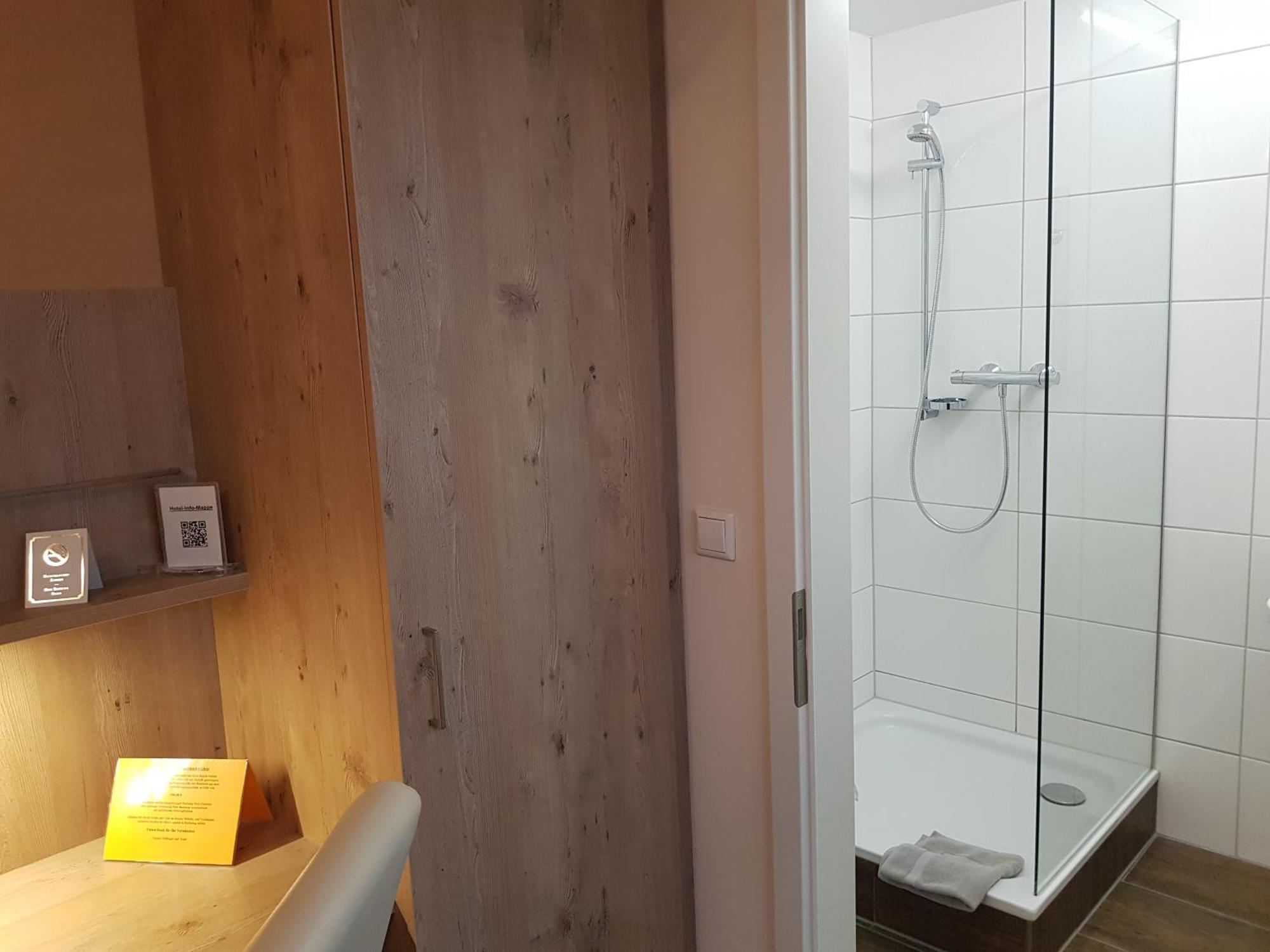 Hotel Landgasthof Hirsch Marktlustenau Экстерьер фото