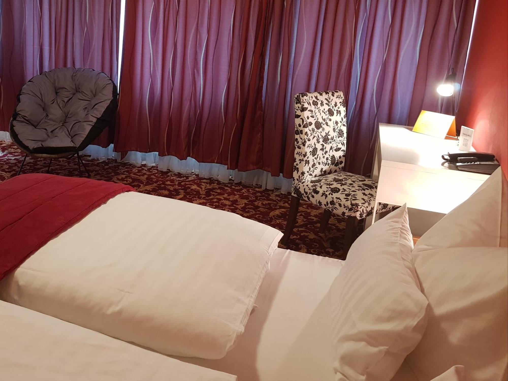 Hotel Landgasthof Hirsch Marktlustenau Экстерьер фото